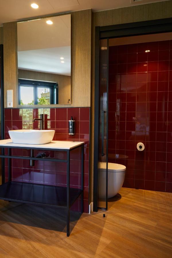 Latroupe Prado Hostel Мадрид Экстерьер фото
